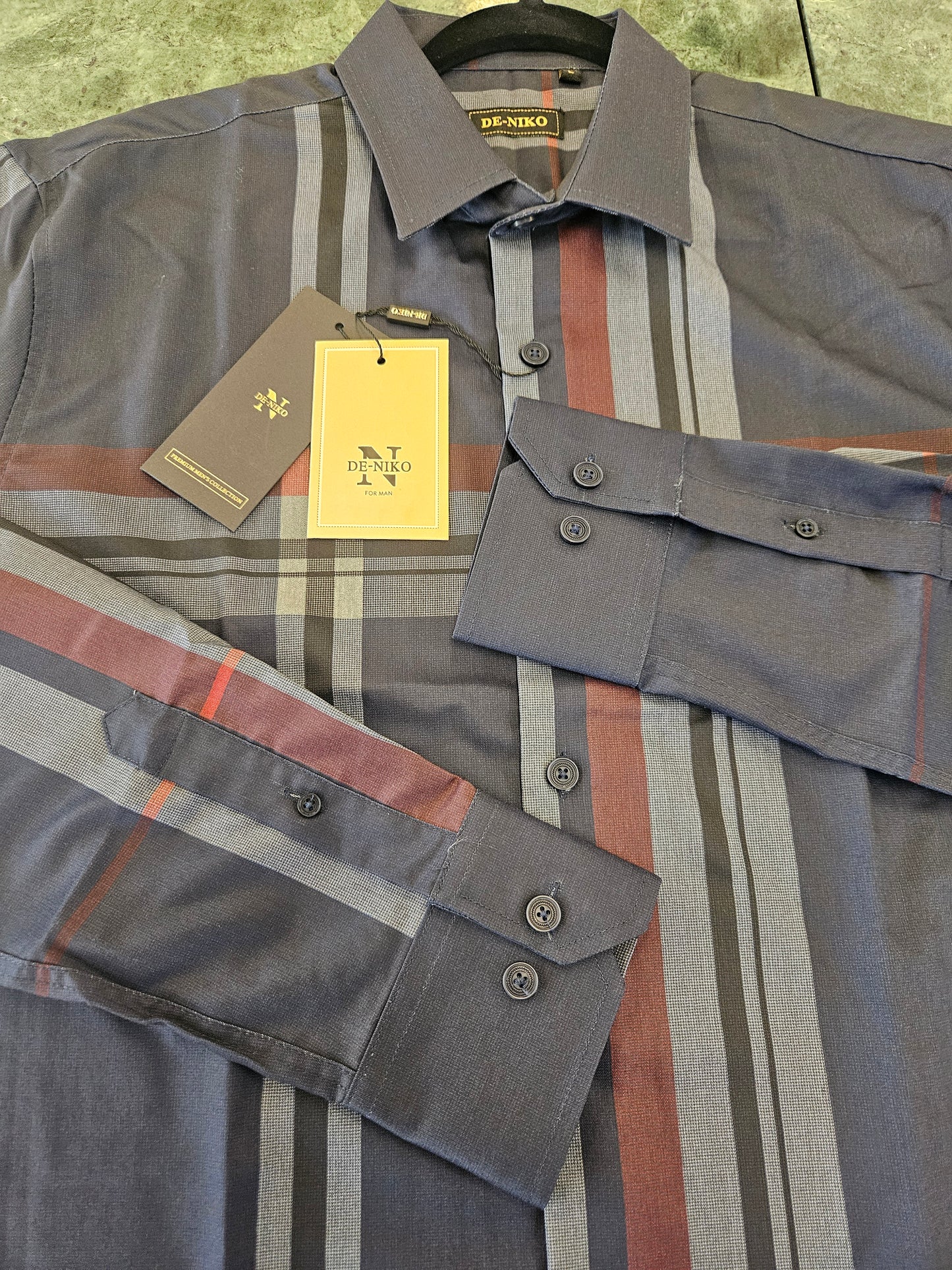 De-niko plaid navy button up long sleeve dress shirt